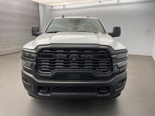 2025 RAM 2500 Tradesman Crew Cab 4x2 8' Box