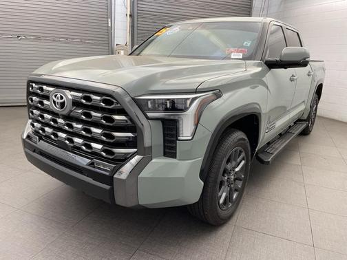 2025 Toyota Tundra Platinum