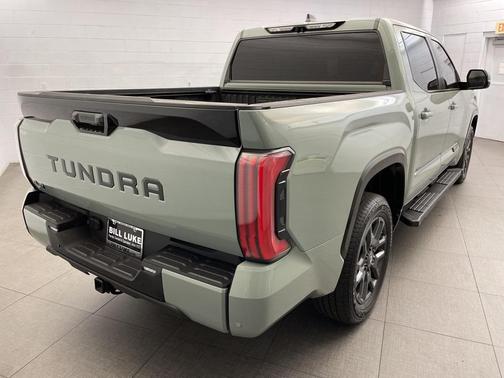 2025 Toyota Tundra Platinum