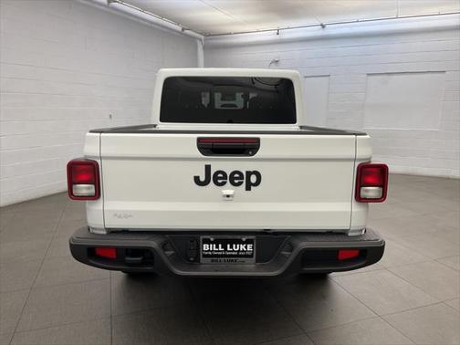 2025 Jeep Gladiator Sport S
