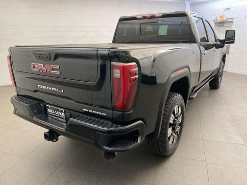 Onyx Black 2024 GMC Sierra 2500 Denali