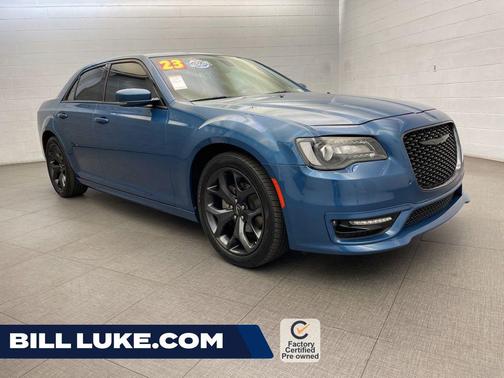 Frostbite 2023 Chrysler 300 Touring