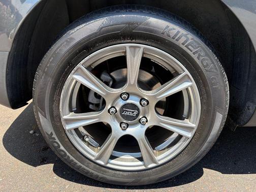 Gravity Gray 2022 Kia Soul LX