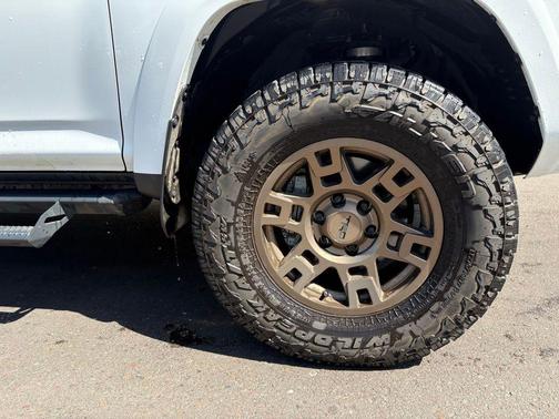 Ice 2024 Toyota 4Runner TRD Off Road Premium