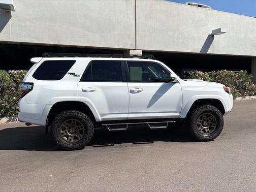 Ice 2024 Toyota 4Runner TRD Off Road Premium