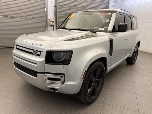 2022 Land Rover Defender 110 XS Edition