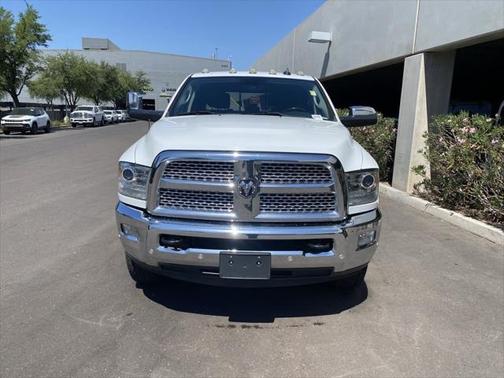 2018 RAM 2500 Laramie Crew Cab 4x4 6'4' Box