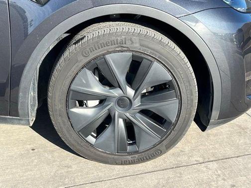 Stealth Grey 2024 Tesla Model Y Long Range Dual Motor All-Wheel Drive