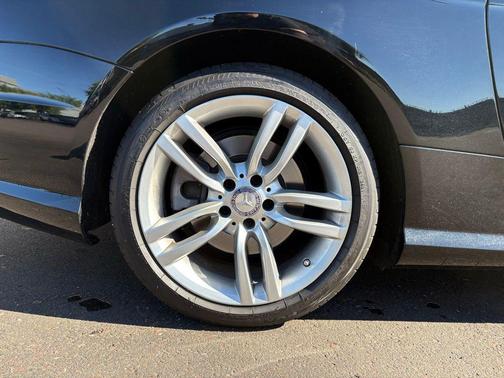 Black 2013 Mercedes-Benz SL-Class SL 550