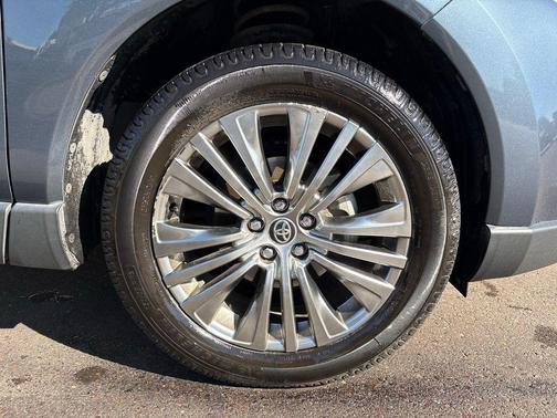 2021 Toyota Venza Limited