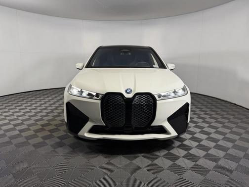 2023 BMW iX xDrive50