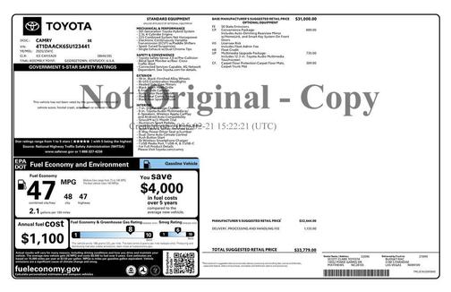 2025 Toyota Camry SE