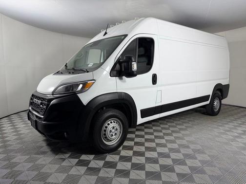 Bright White Clearcoat 2026 RAM ProMaster 2500 Tradesman