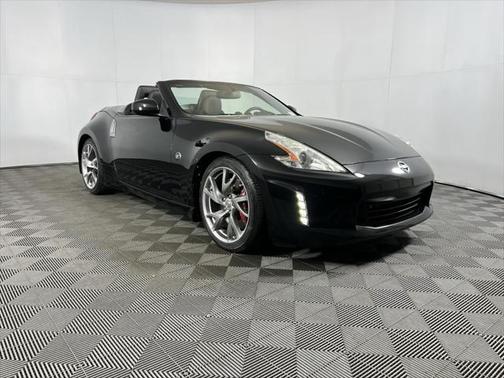 2017 Nissan 370Z Touring Sport