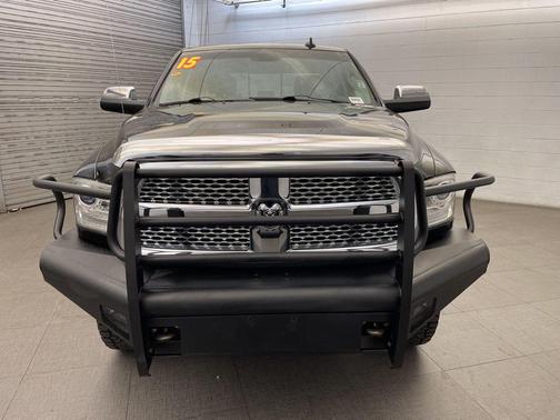 Black Clearcoat 2015 RAM 2500 Laramie