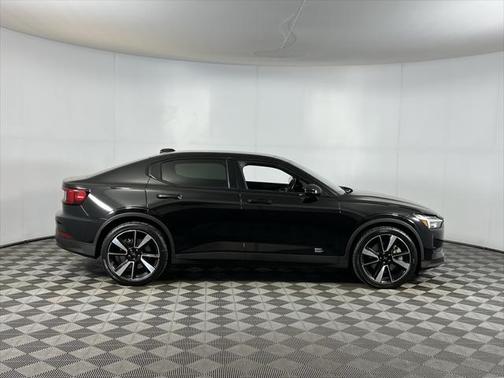 2022 Polestar 2 Long Range Dual Motor