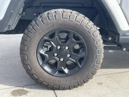 2023 Jeep Gladiator Willys 4x4