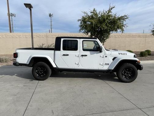 2023 Jeep Gladiator Willys 4x4