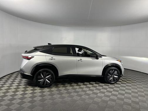 2024 Nissan ARIYA ENGAGE