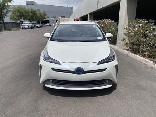 2019 Toyota Prius LE