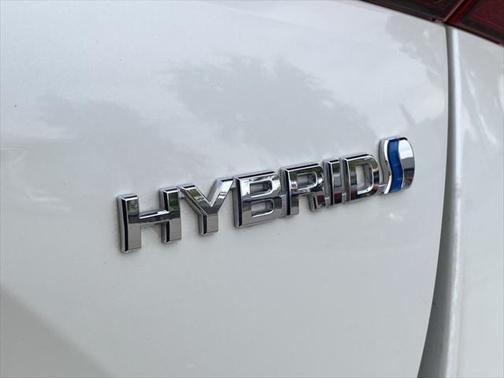2019 Toyota Prius LE
