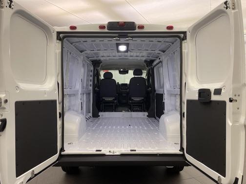 2026 RAM ProMaster 2500 Tradesman