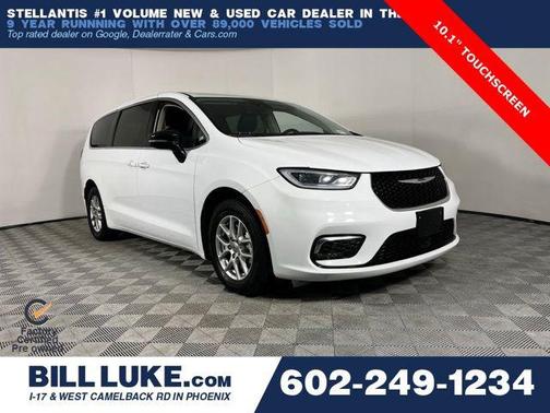 2024 Chrysler Pacifica Touring L