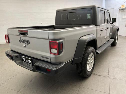 Billet Silver Metallic Clearcoat 2020 Jeep Gladiator Sport S