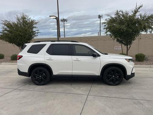2025 Honda Pilot Black Edition