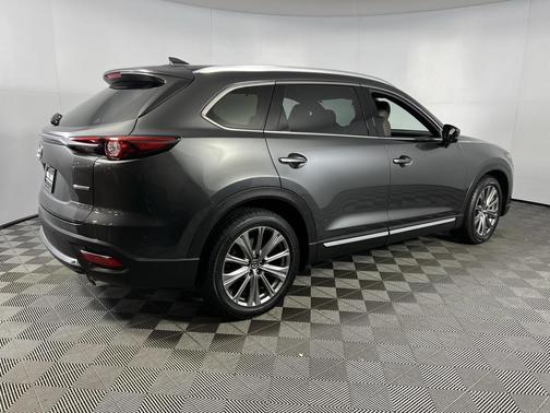 2023 Mazda CX-9 Signature