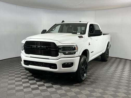 2022 RAM 2500 Laramie Crew Cab 4x4 6'4' Box