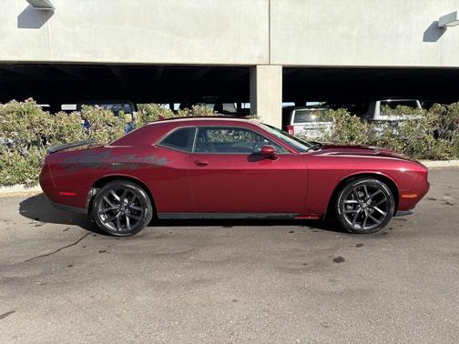 2020 Dodge Challenger SXT