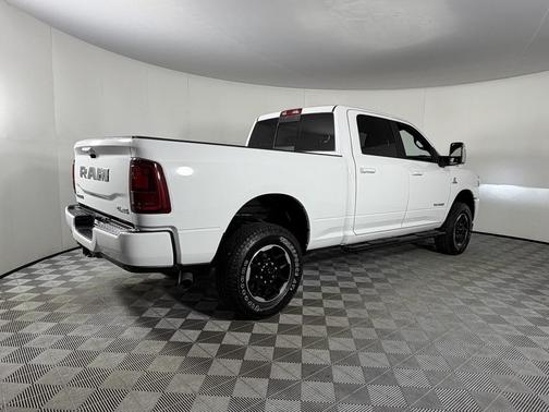 2025 RAM 2500 Laramie Crew Cab 4x4 6'4' Box