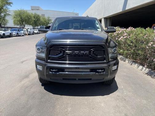 2018 RAM 2500 Laramie Crew Cab 4x4 6'4' Box