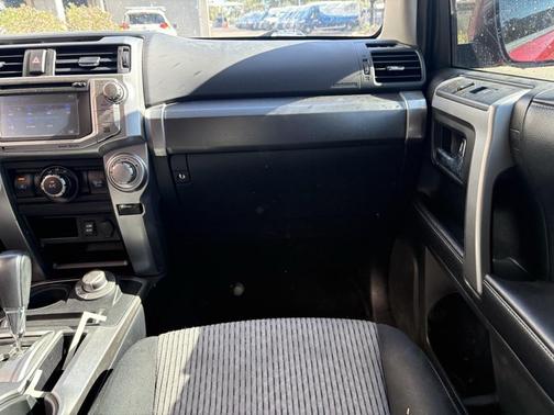 2017 Toyota 4Runner SR5