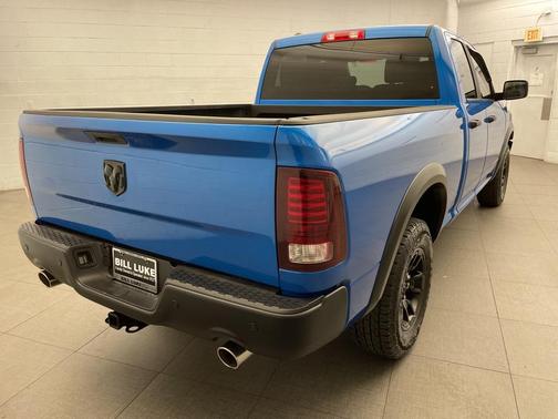 2021 RAM 1500 Classic Warlock Quad Cab 4x4 6'4' Box