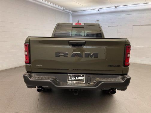 Tank 2026 RAM 1500 Warlock Crew Cab 4x4 5'7' Box