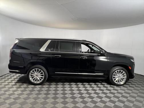 2023 Cadillac Escalade ESV Premium Luxury