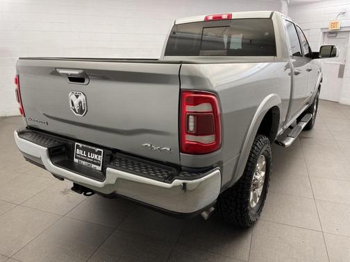 2022 RAM 2500 Laramie Crew Cab 4x4 6'4' Box