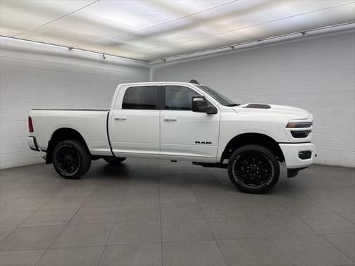 2025 RAM 2500 Laramie Crew Cab 4x4 6'4' Box