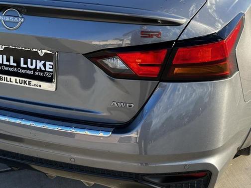 2023 Nissan Altima SR Intelligent AWD