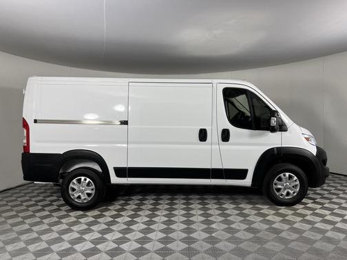 2025 RAM ProMaster 1500 Low Roof