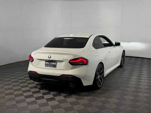 Alpine White 2024 BMW 230 230i