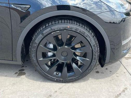 Solid Black 2020 Tesla Model Y Long Range Dual Motor All-Wheel Drive