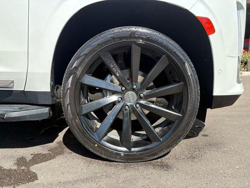 2021 Cadillac Escalade Premium Luxury