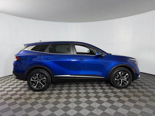 Sapphire Blue 2024 Kia Sportage EX