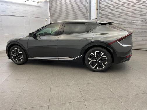 Interstellar Gray 2024 Kia EV6 Wind