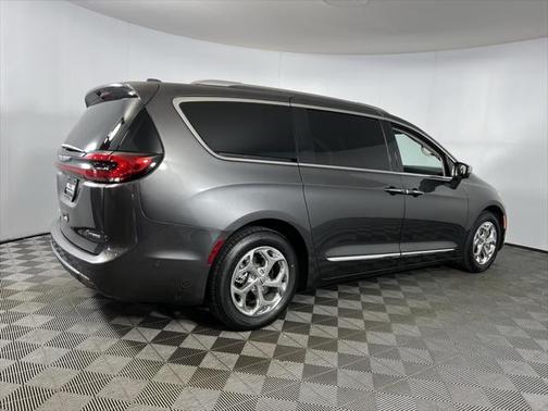2021 Chrysler Pacifica Hybrid Limited