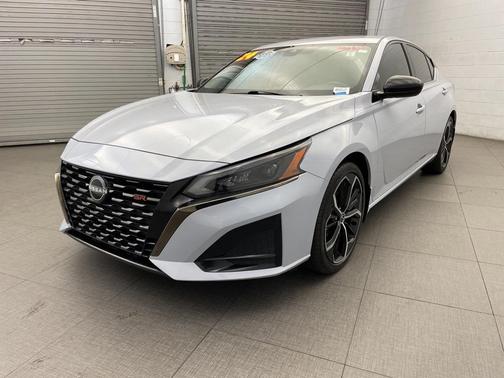 2024 Nissan Altima SR FWD