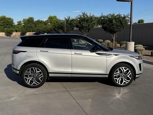 2022 Land Rover Range Rover Evoque SE